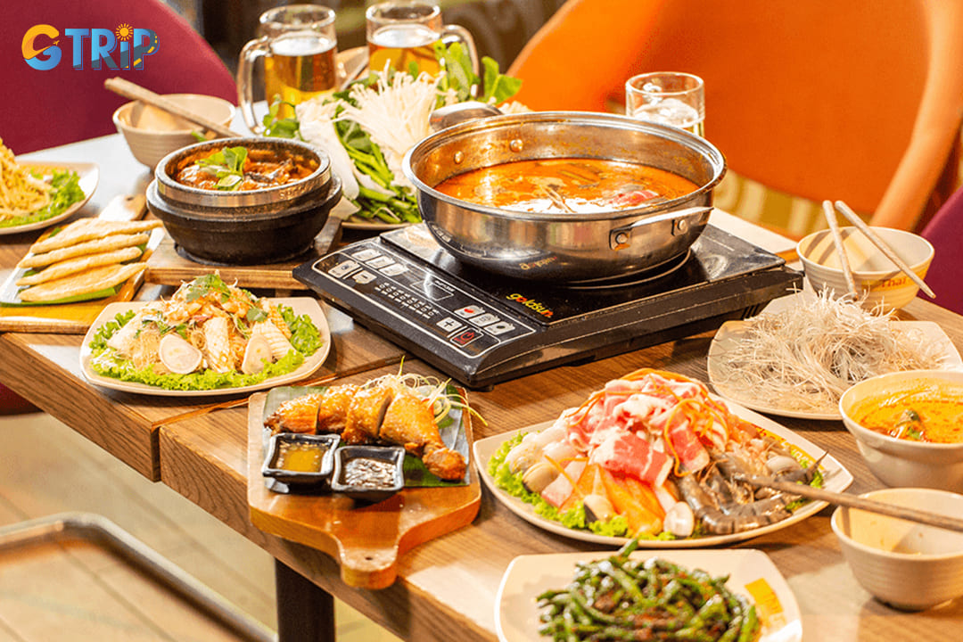 Thai Express is a popular international chain offering quick, reliable Thai favorites in shopping malls, perfect for meals on the go